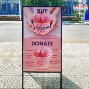Standee khung sắt là một trong những loại standee phổ biến nhất hiện nay